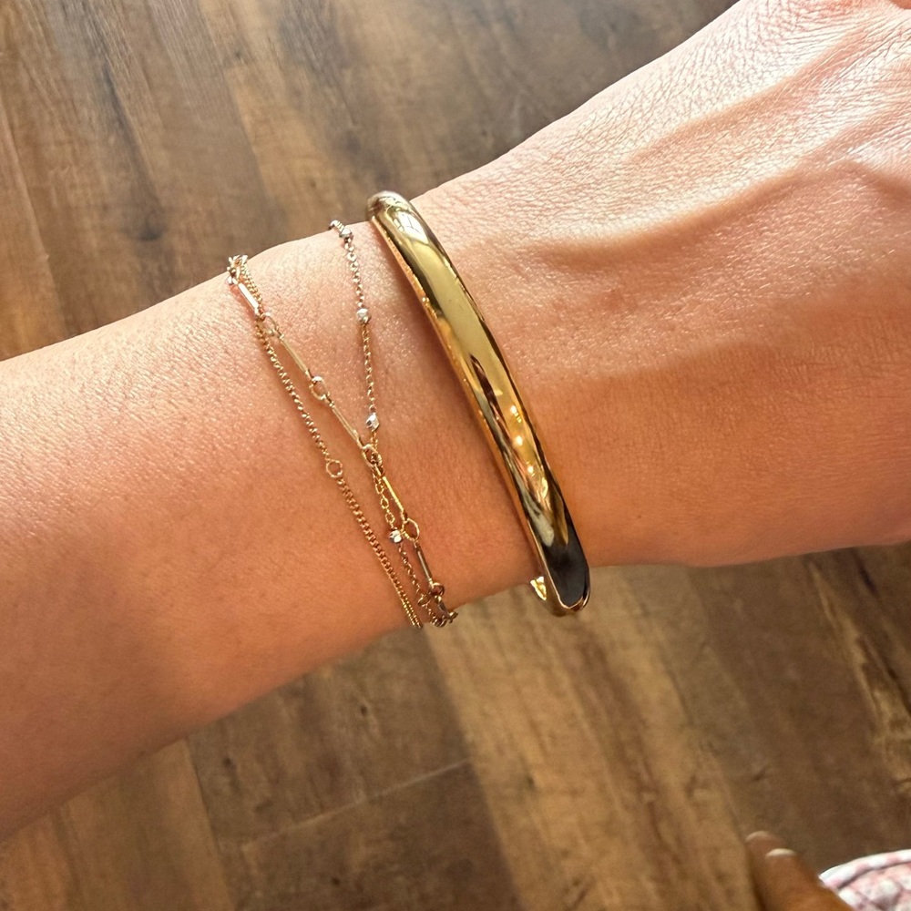 Mejuri 18K Gold Vermeil Dome Cuff Bracelet sz 6.5"